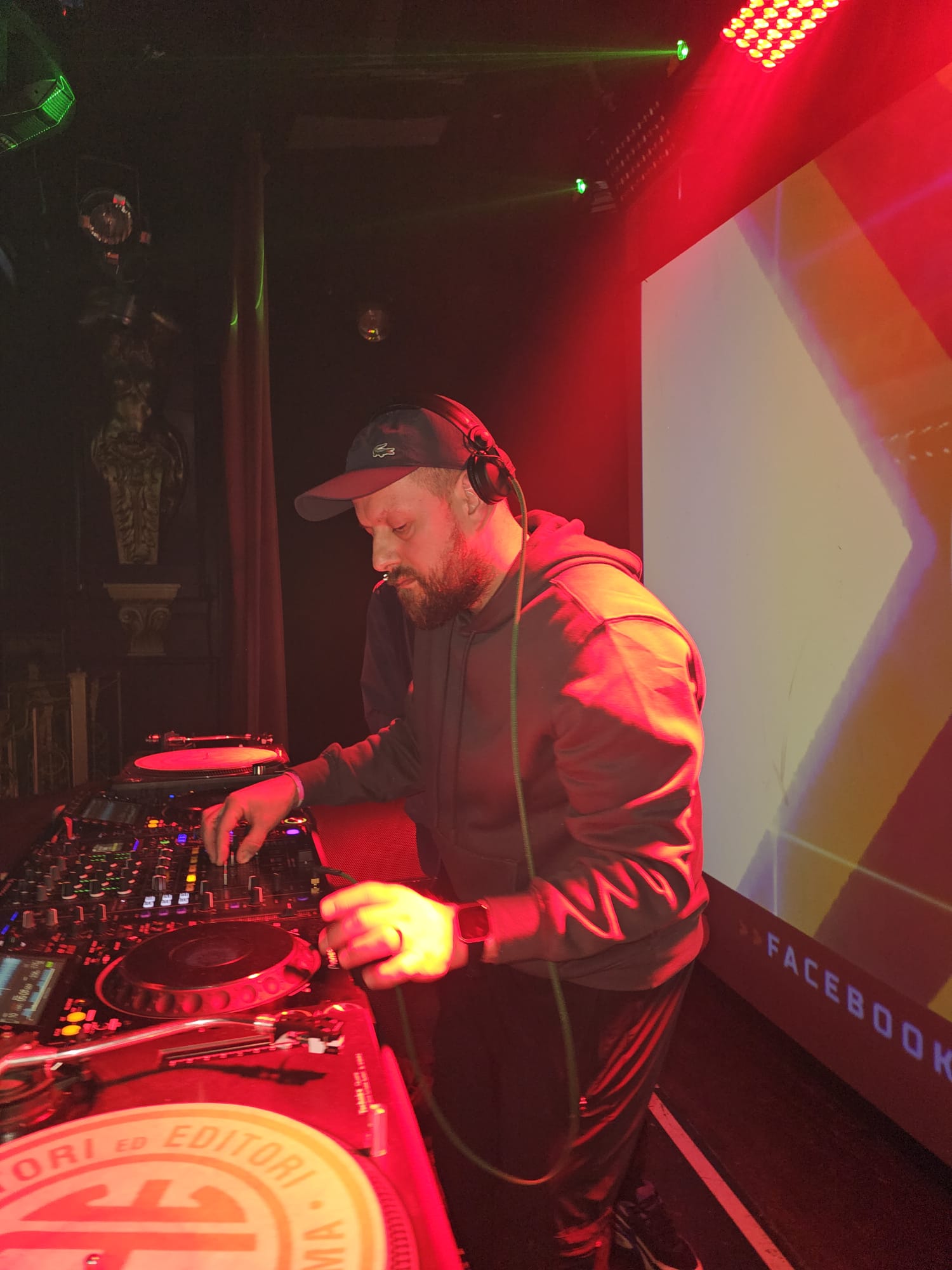 DJ SYRETT Gallery